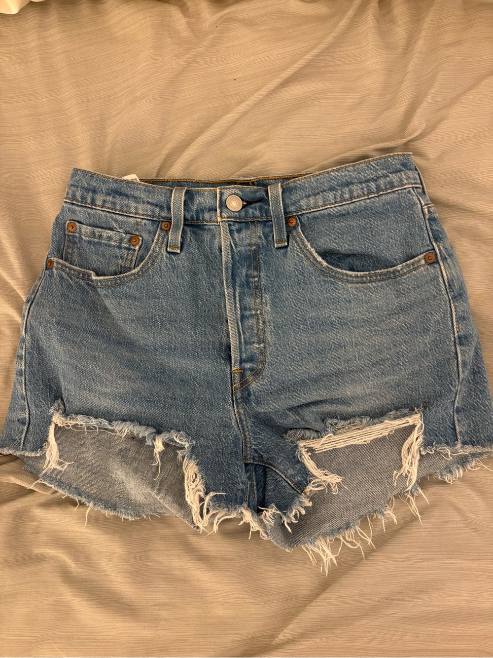 Levi’s 501 denim shorts